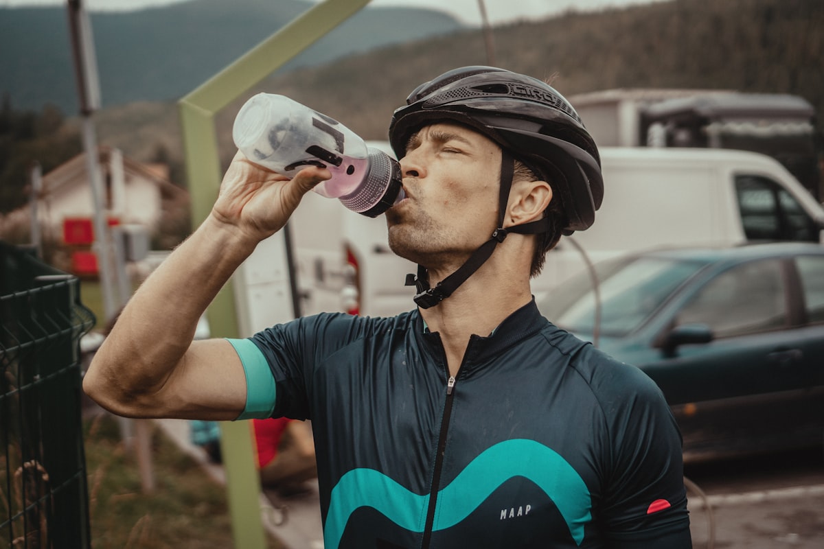 Athlete hydration demonstration